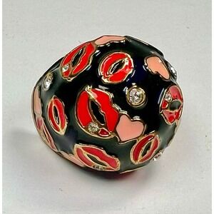 Betsey Johnson Lips Ring Rhinestone Black Enamel Dome Ring Y2K Statement BJ